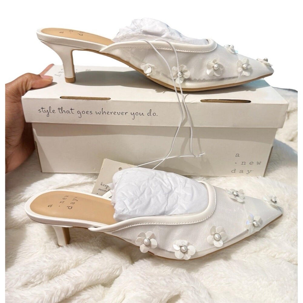 A New Day Delilah Mule Womens US 6 White Mesh Floral Memory Foam Kitten Heel - Picture 9 of 10